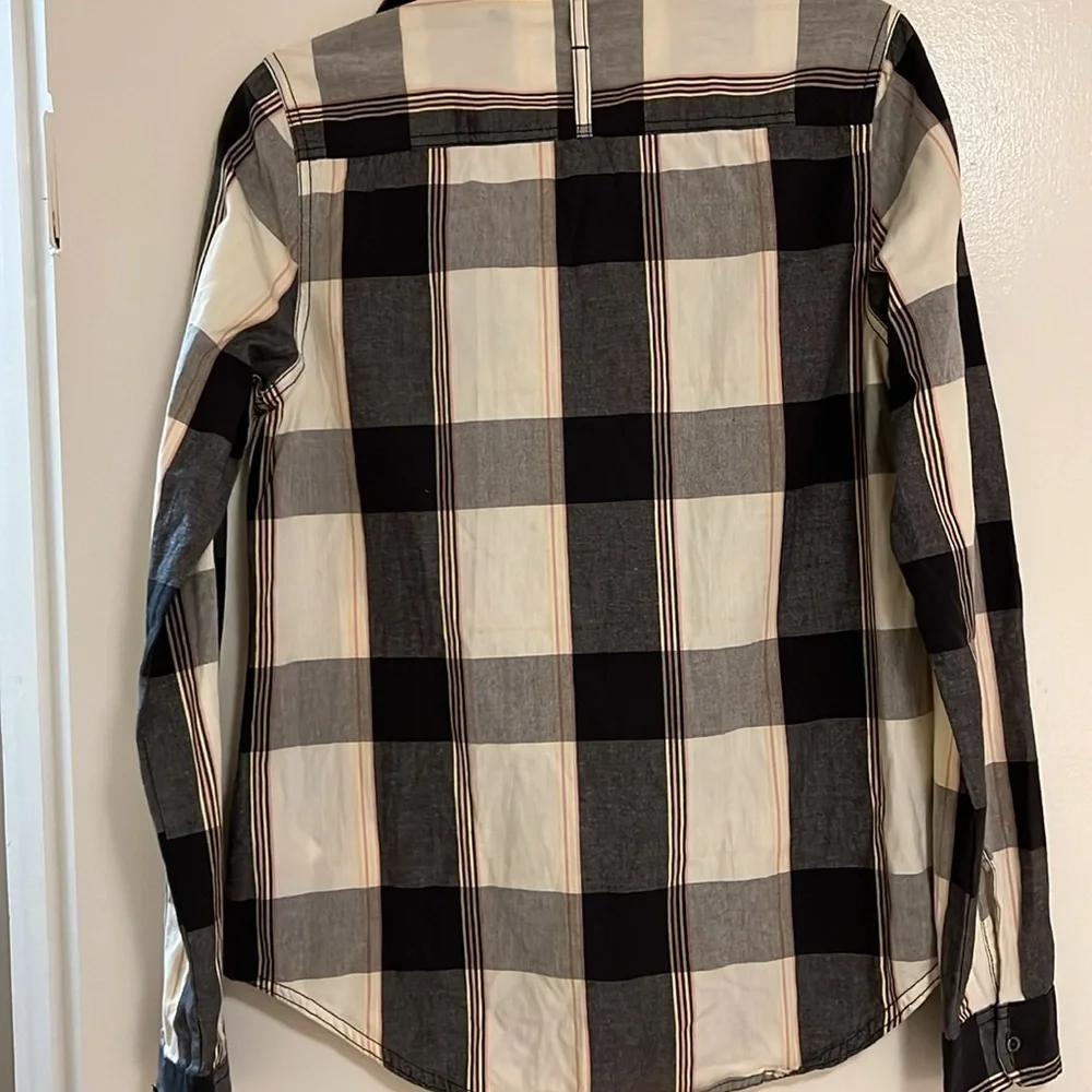 Roxy button down NWOT - Picture 4 of 4